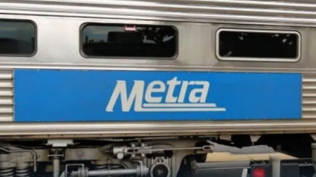 Freight Train Derailment Halts Metra Service in Chicago Ridge