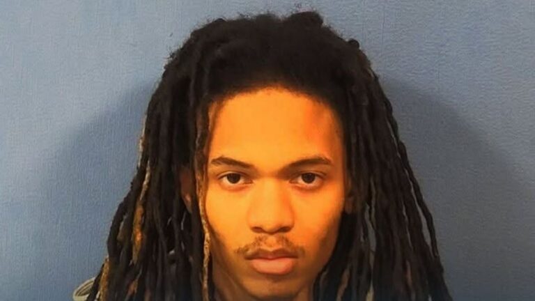 Minooka Teen Charged in Naperville Armed Robbery